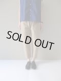 FIRMUM　ラフコットン高密度セルビッチダックワイドテーパードパンツ　BEIGE