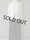 NO CONTROL AIR　2/72オフスケールウールテレコタートルネックプルオーバー　Off White