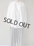 NO CONTROL AIR　コットン＆フルダルポリエステル交織タイプライタークルーネックシャツ　Off White