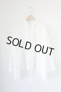 NO CONTROL AIR　マットポリエステルタイプライタープルオーバーシャツ【TA_NC017PO】　Off White