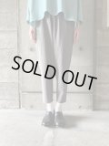   NO CONTROL AIR　強撚ポリエステル・ストレッチポプリンテーパードパンツ【GE_NC0604PF】Grey top