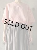 atelier naruse　リネンVネックスモックブラウス【na-F02053】サーモンピンク