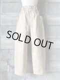  ○ atelier naruse　コットンチノバルーンパンツ【na-t05009】ベイジュ