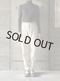  ○ nicholson&nicholson　RAVI　GRY