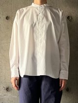 TISSU　100/2ブロード バンドカラーシャツ【TS240SH081】シロ