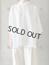  ● NO CONTROL AIR　スラブトリアセテート・ガーゼ台襟付きオーバーサイズシャツ【CA_NC1103S6】White