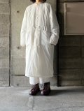  ● TISSU　ナイロンキルティング（発熱中綿）ノーカラーCO【TS243CO074】シロ