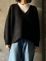 atelier naruse　ウールVネックニット【nakt-38】black