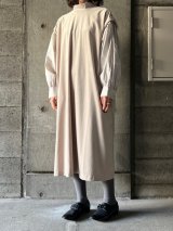 【SALE20%OFF】UNIVERSAL SEVEN　ベロア コンボギャザースリーブOP【US244PT012】ベージュ×グレージュ