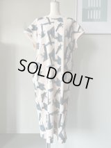  【SALE30%OFF】SNEEUW　コンポジションワンピース【snw31-25】beige