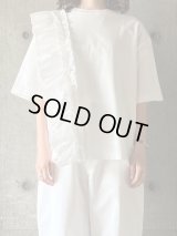 UNIVERSAL SEVEN　クラシック天竺 ショルダーフリルT 【US251CT022】シロ