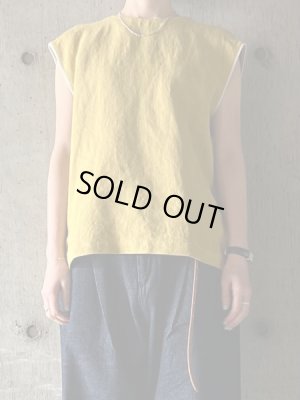 画像1: atelier naruse　リネンノースリーブブラウス +リブ【na-f02075】mustard