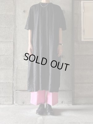 画像1: atelier naruse　リネンワイドギャザーワンピース【na-t03100】black