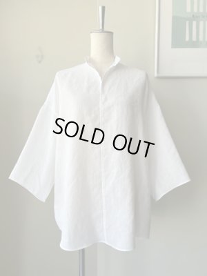 画像1:  NO CONTROL AIR　スラブトリアセテート・ガーゼ スタンドカラープルオーバー【LE_NC1111PO】White