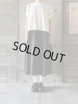  ◯ UNIVERSAL SEVEN　クラシック天竺 バイカラーフレンチスリーブOP 【US251CT009】シロ×クロ