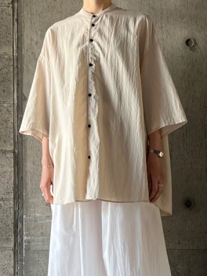 画像1: NO CONTROL AIR　ヴィスコース＆ナイロン・ライトポプリン バックフレアシャツ【LE_NC1302S6】Cafe au lait