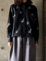 atelier naruse　コットン 〜winter plants〜 裾しぼりブラウス【na-h02081】black