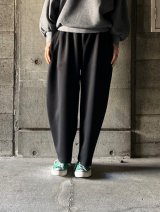 NO CONTROL AIR　ポリエステル・スプリンギィ ダンボールニット モモヤマパンツ【SN_NC2108TP】Black