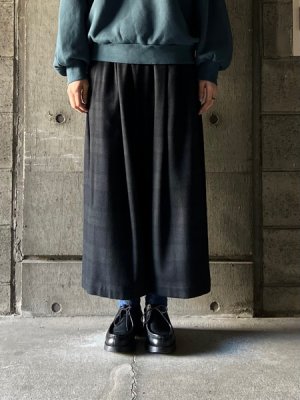 画像1: atelier naruse　ウールフラノガウチョパンツ【na-f05102】black watch