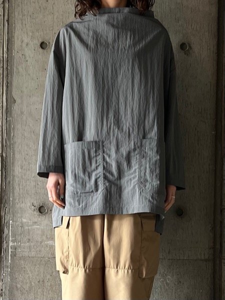 画像1: FIRMUM　モノフィラメントナイロン・リップストック ボトルネックプルオーバー【LE_FR0504PO】MOSS GREY (1)