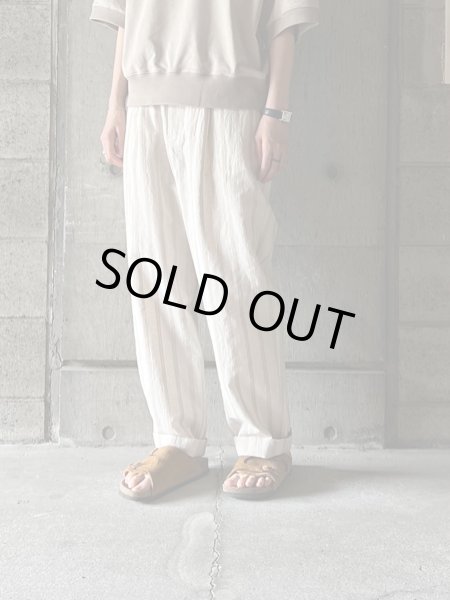 画像1: atelier naruse　コットンリネンテーパードパンツ〜ストライプ〜【na-f05108】kinari × beige (1)