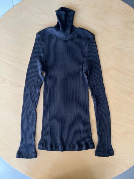 画像1: CLOSELY　rib turtle-neck 【CLO2159】black-ink (1)