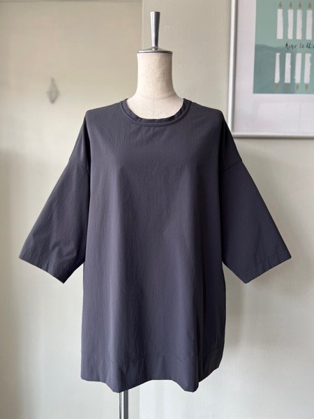 画像1: NO CONTROL AIR　ストレッチポリエステル・マットタイプライター 5分袖オーバーサイズシャツ【SN_NC0509PO】Dark Grey (1)