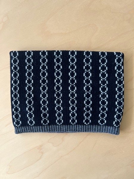 画像1: atelier naruse　ウール 〜loop〜 ニットカウル【nakt-48】black (1)