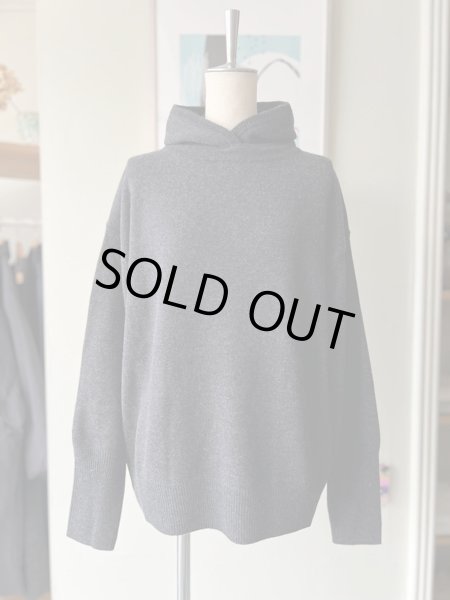 画像1: atelier naruse　ウールニットパーカー【nakt-36】charcoal (1)