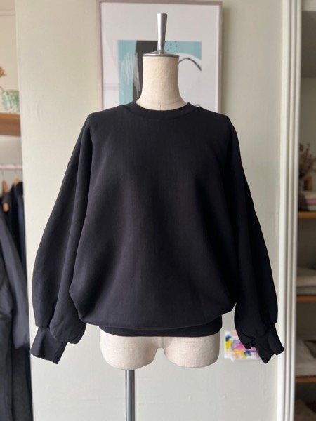画像1:  atelier naruse　コットンフリースバルーンカットソー【na-f07094】black (1)