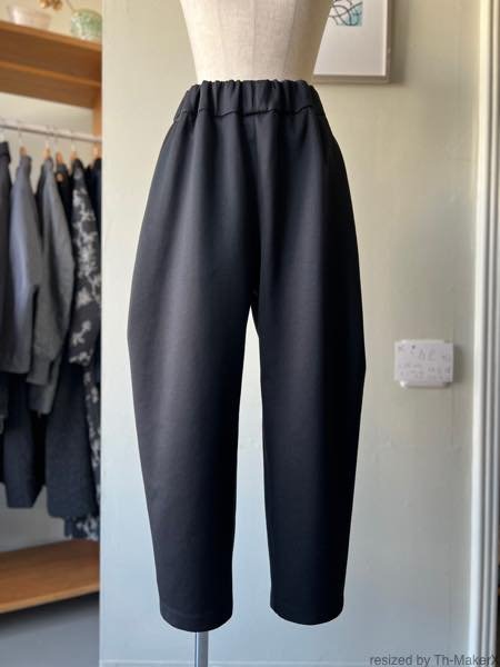 画像1: NO CONTROL AIR　ポリエステル・スプリンギィ ダンボールニット モモヤマパンツ【SN_NC2108TP】Black (1)